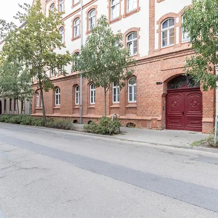 Industrial In Apartament