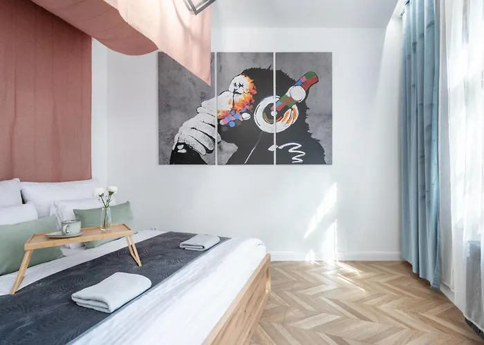 Industrial In Apartament